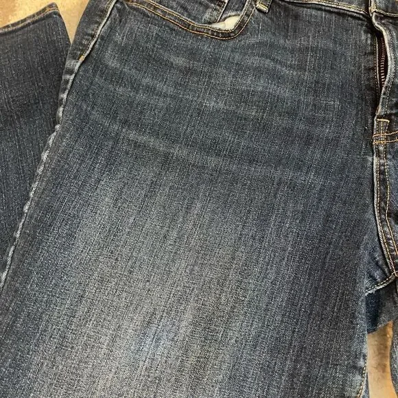 Old Navy Plus Size 16 Long Sweetheart Dark Denim Bootcut - Picture 3 of 11